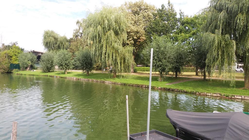Lake Park Berlare 외부 사진