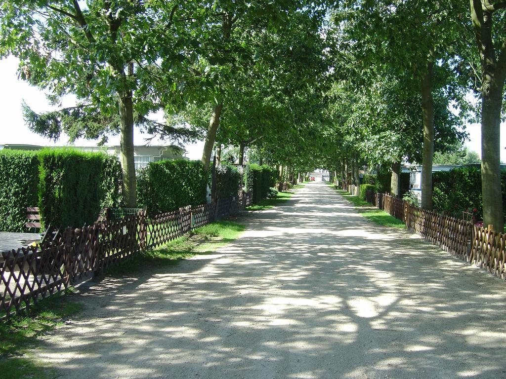Lake Park Berlare 외부 사진